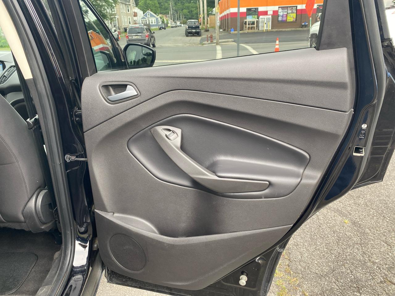 Ford Escape SE FWD 2019
