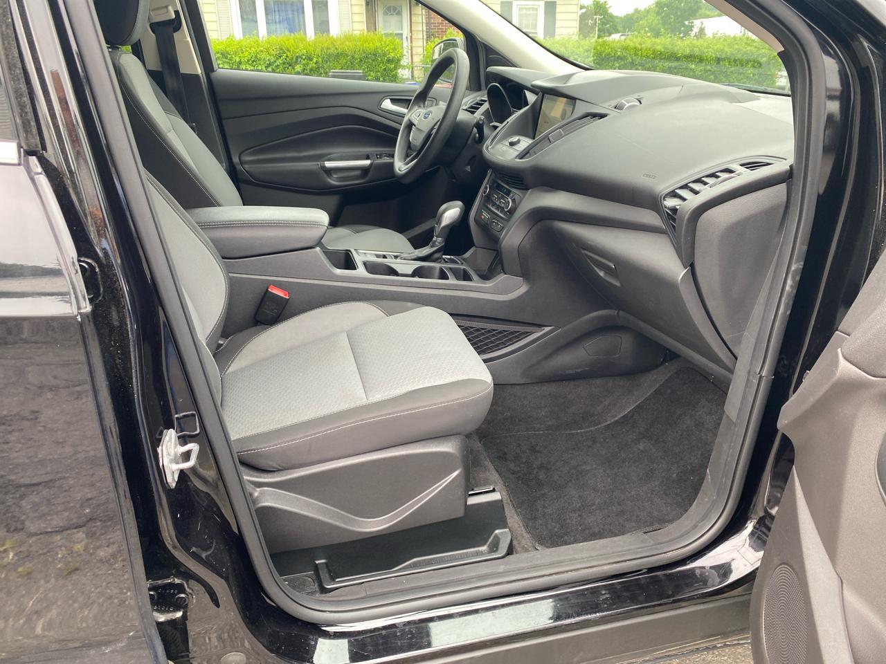 Ford Escape SE FWD 2019