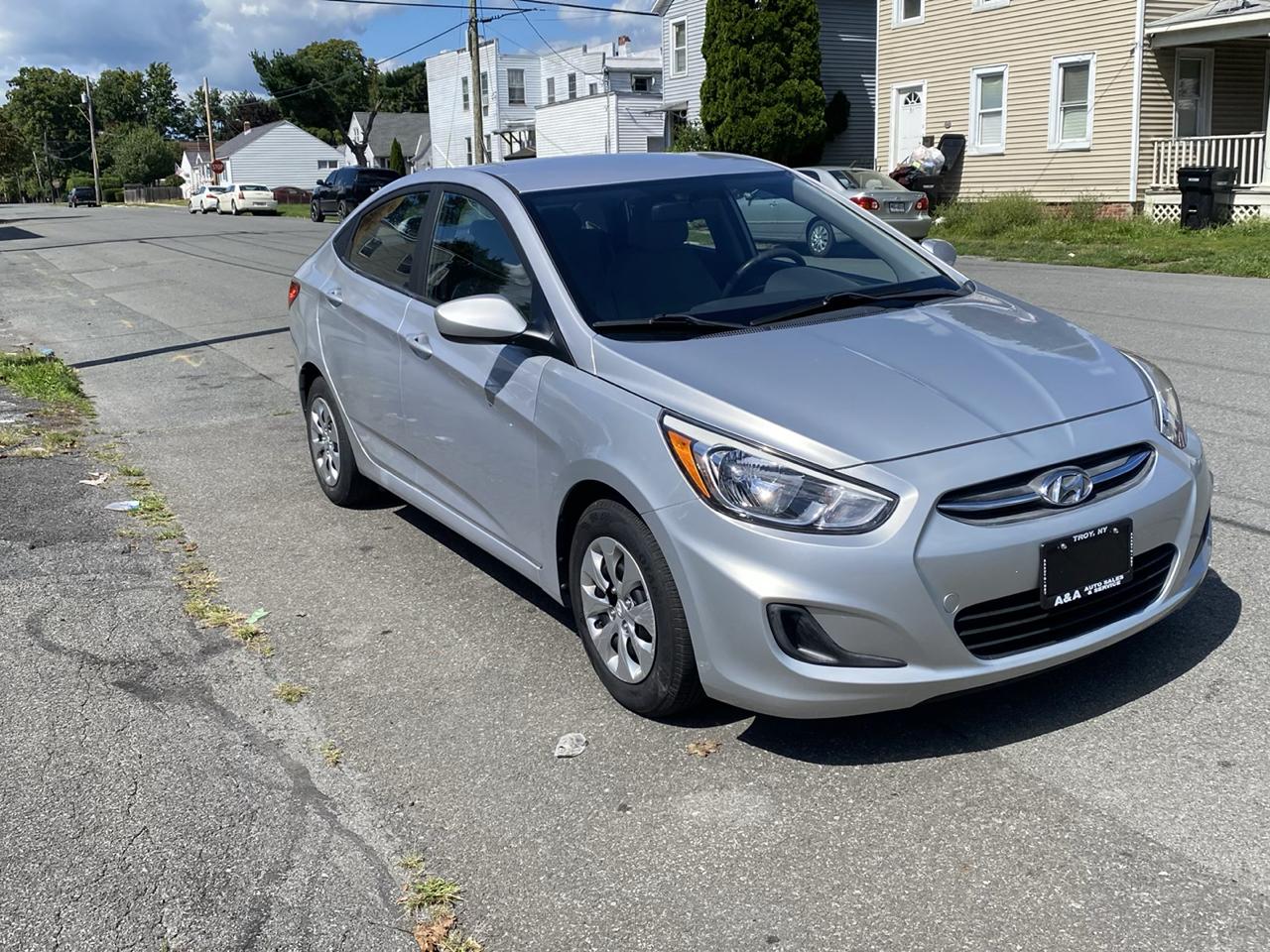 Hyundai Accent SE 4-Door 6A 2017