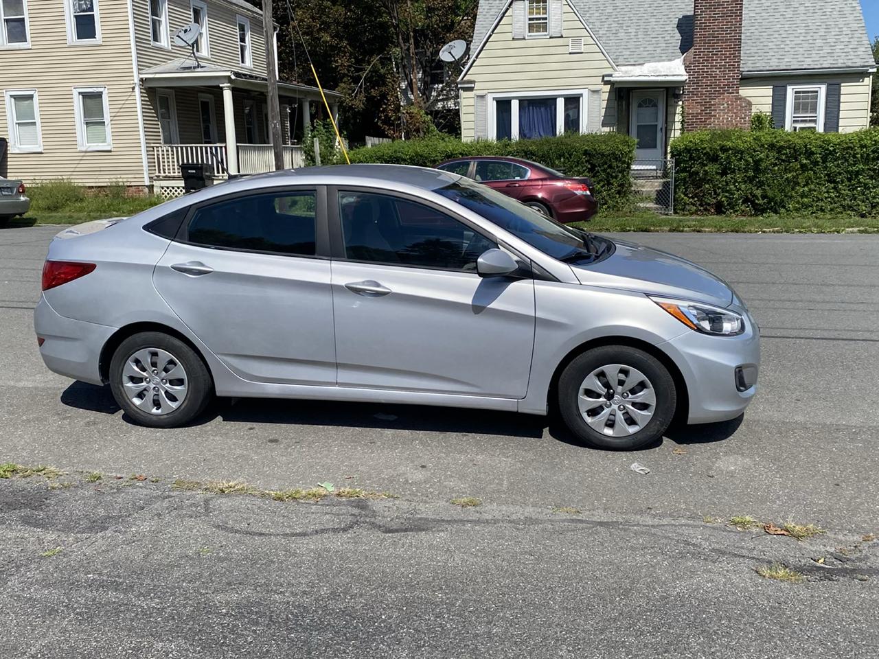 Hyundai Accent SE 4-Door 6A 2017