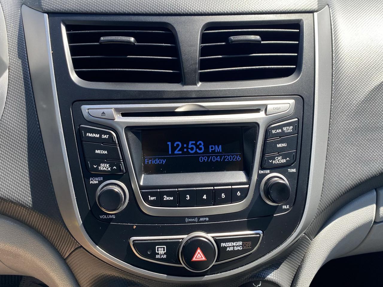 Hyundai Accent SE 4-Door 6A 2017