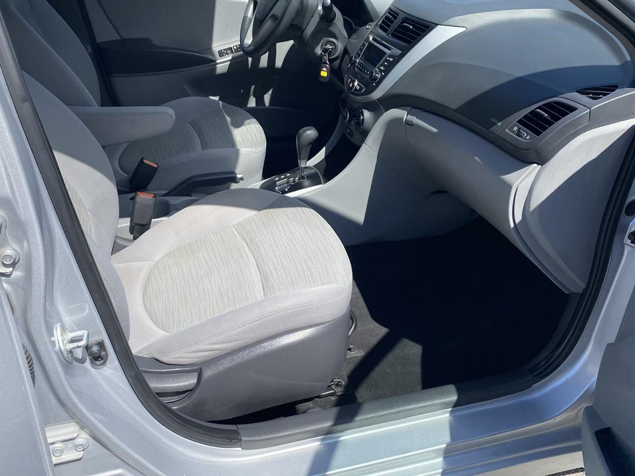 Hyundai Accent SE 4-Door 6A 2017