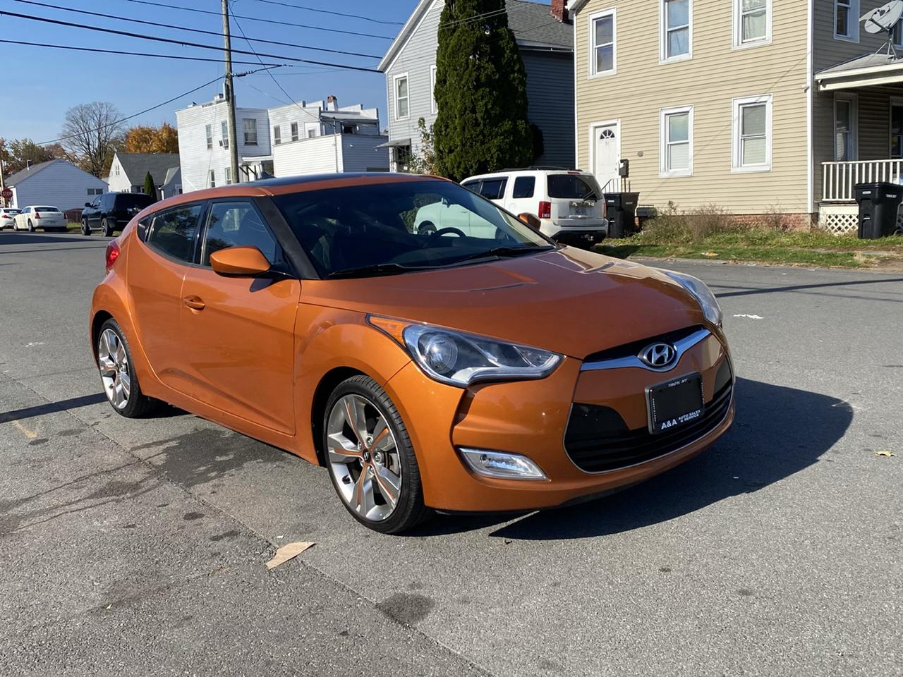 Hyundai Veloster Base 2014