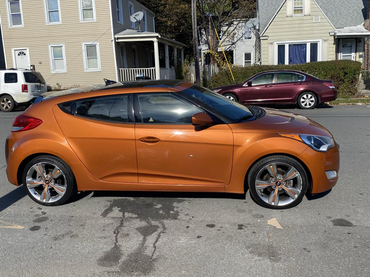 Hyundai Veloster Base 2014