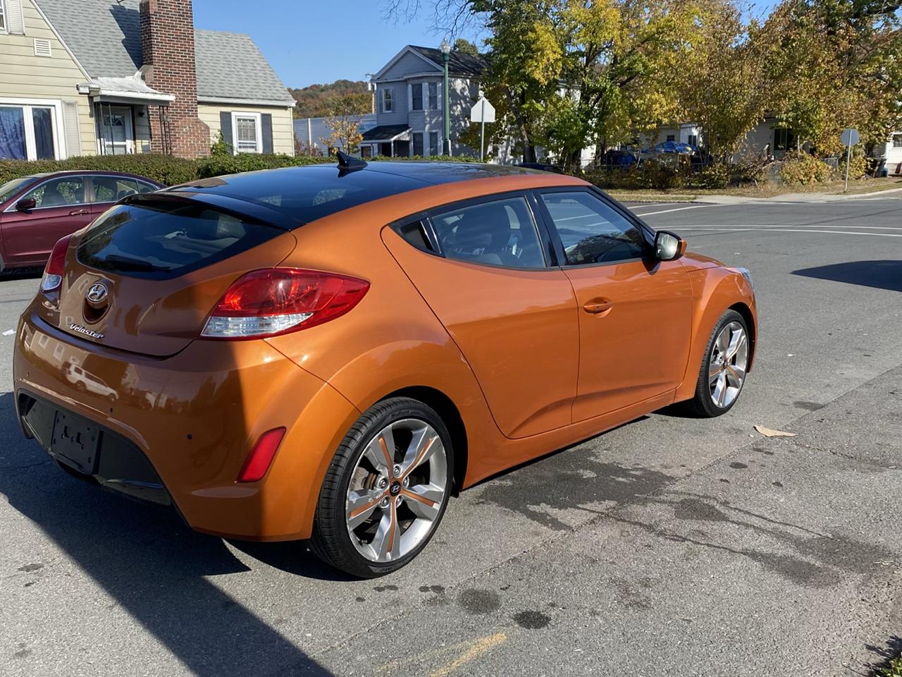 Hyundai Veloster Base 2014