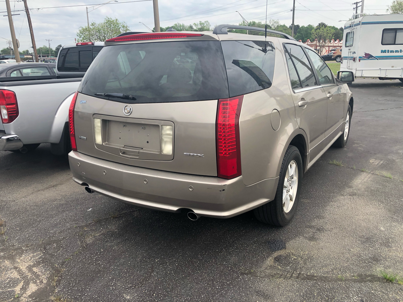 2004 Cadillac SRX V8 photo 3