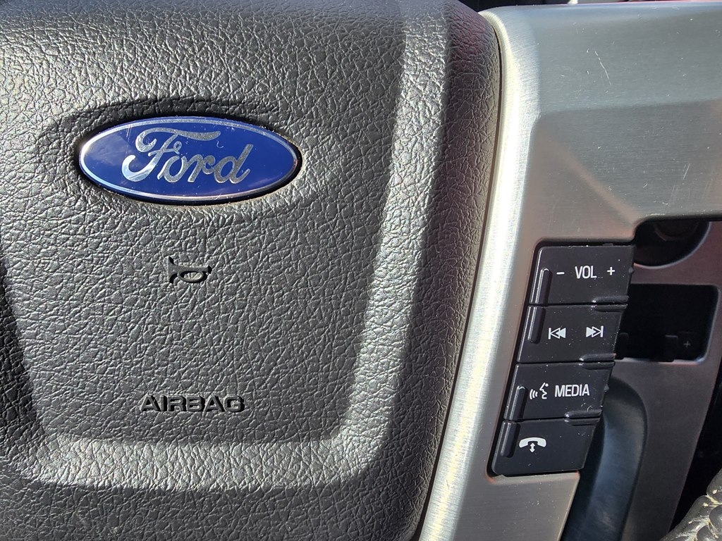 Ford F-150 4WD SuperCrew 145" Platinum 2012 Ford F-150 4WD SuperCrew 145" Platinum 2012