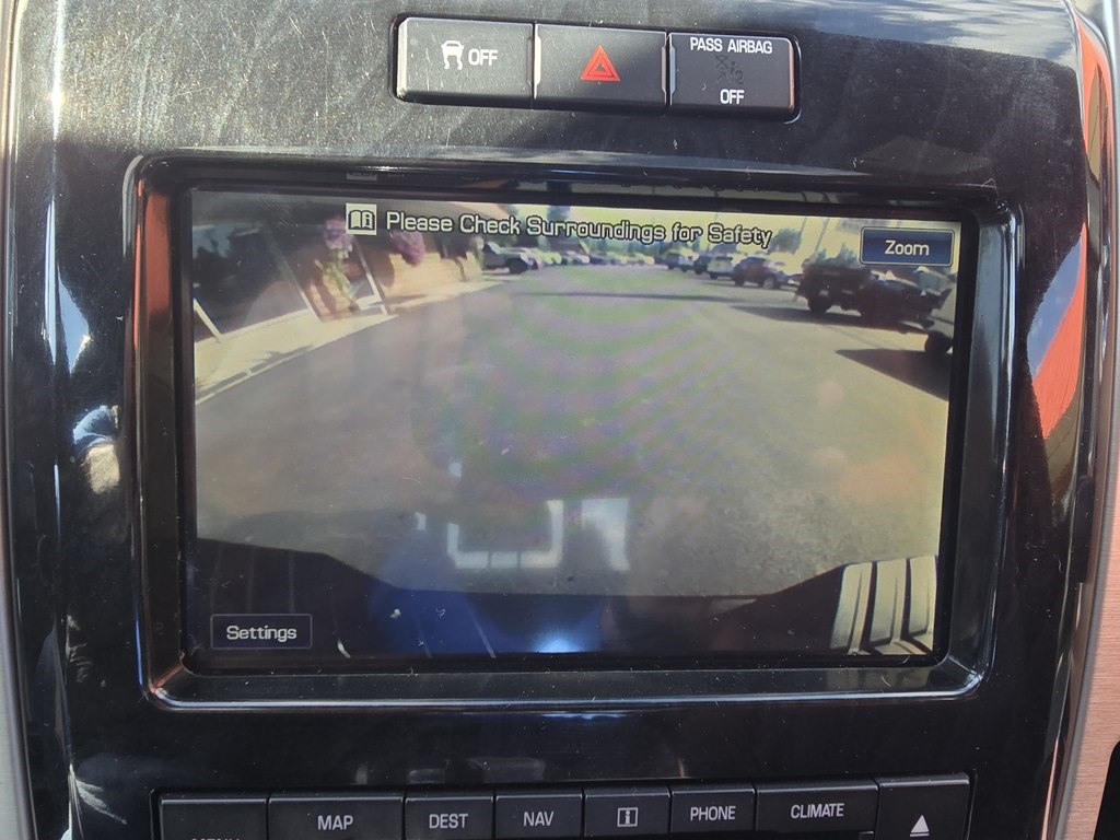 Ford F-150 4WD SuperCrew 145" Platinum 2012 Ford F-150 4WD SuperCrew 145" Platinum 2012