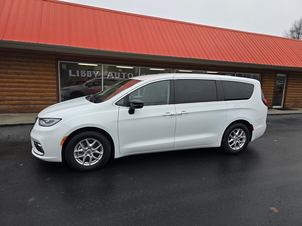 2024 Chrysler Pacifica Touring L FWD