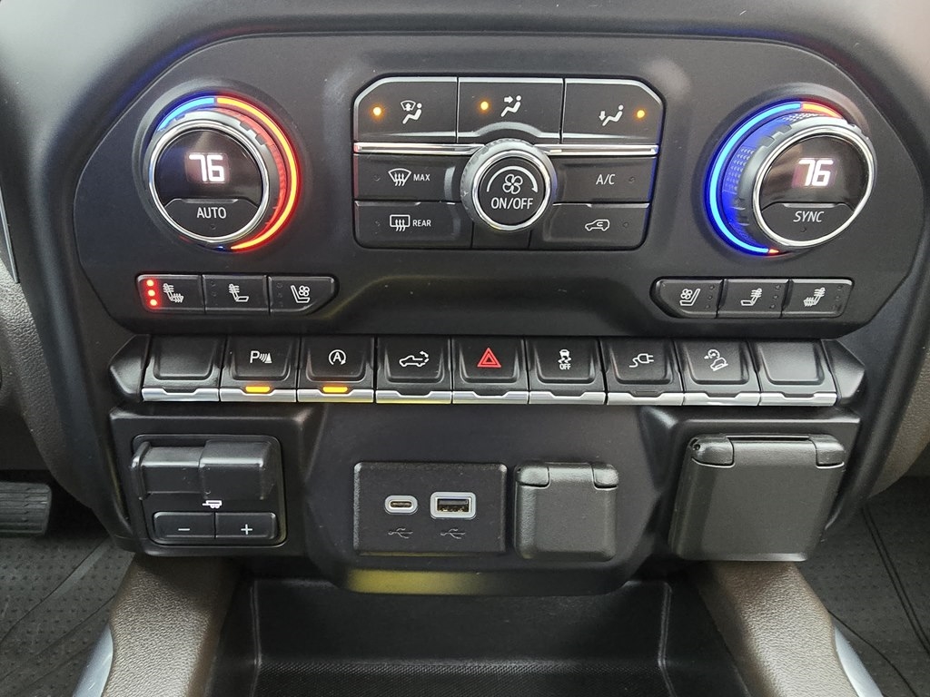 Chevrolet Silverado 1500 4WD Crew Cab 157" LTZ 2020