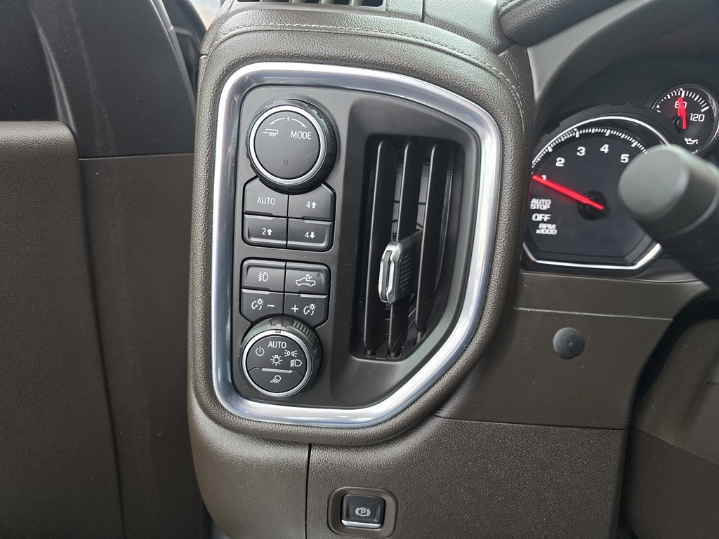 Chevrolet Silverado 1500 4WD Crew Cab 157" LTZ 2020