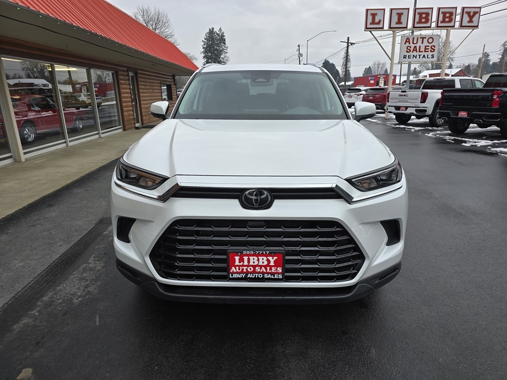 Toyota Grand Highlander XLE AWD 2024