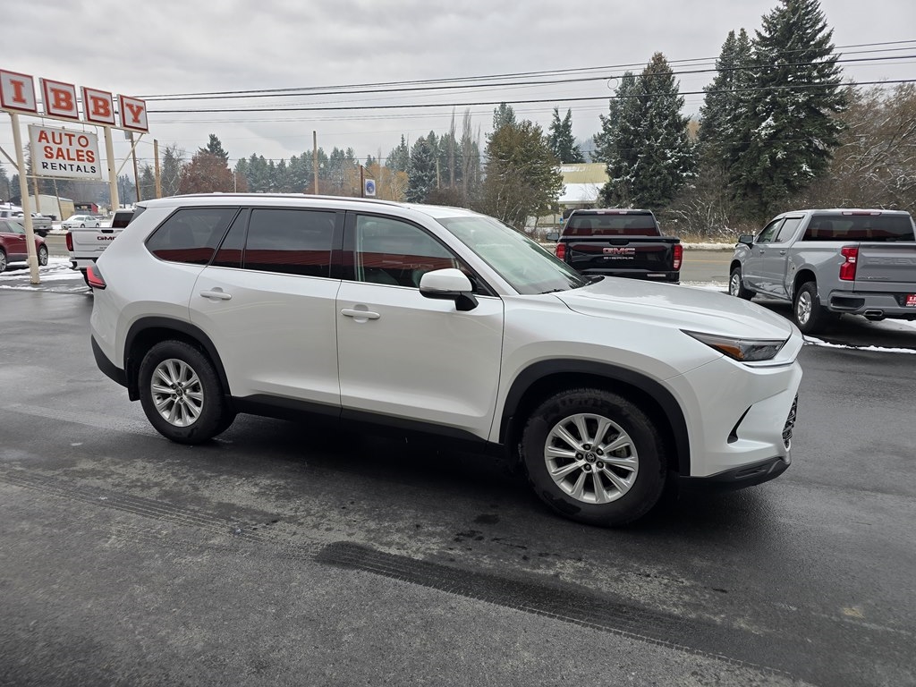 Toyota Grand Highlander XLE AWD 2024