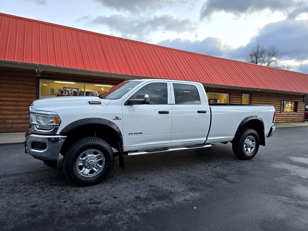 RAM 3500 Tradesman 4x4 Crew Cab 8' Box 2021