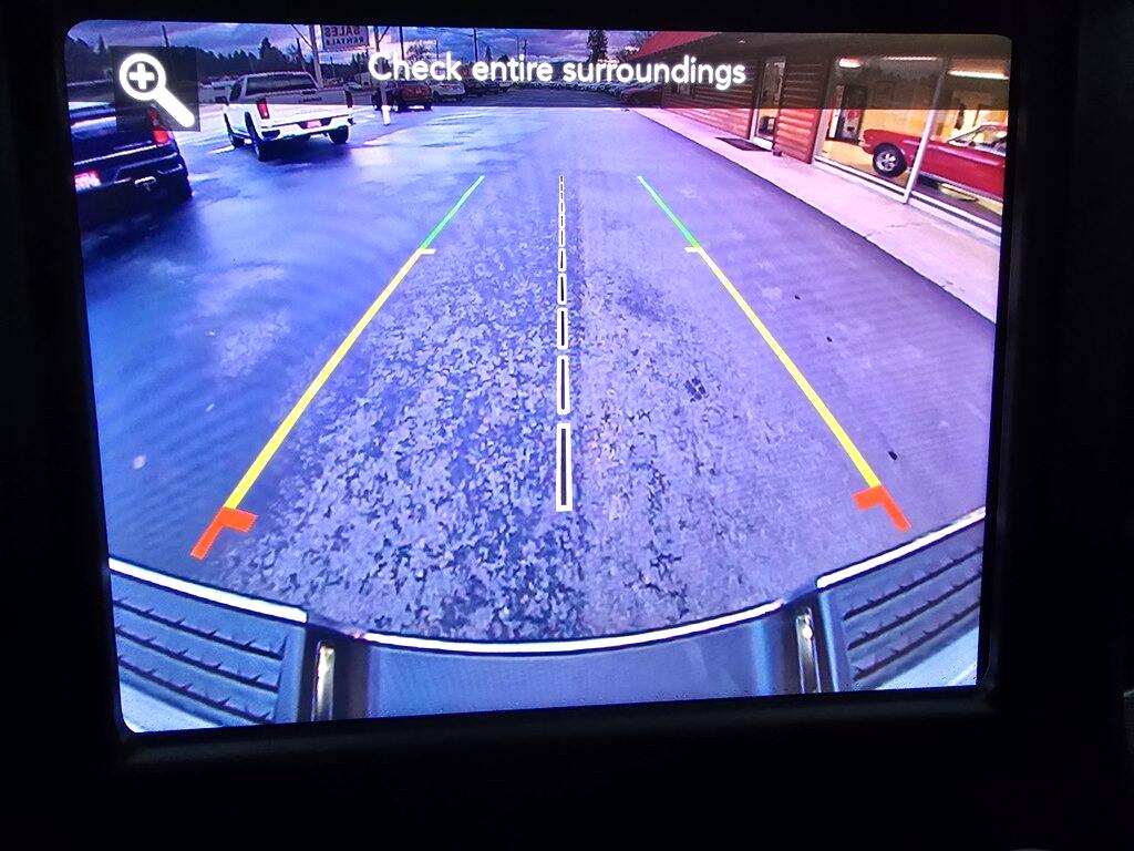 RAM 3500 Tradesman 4x4 Crew Cab 8' Box 2021