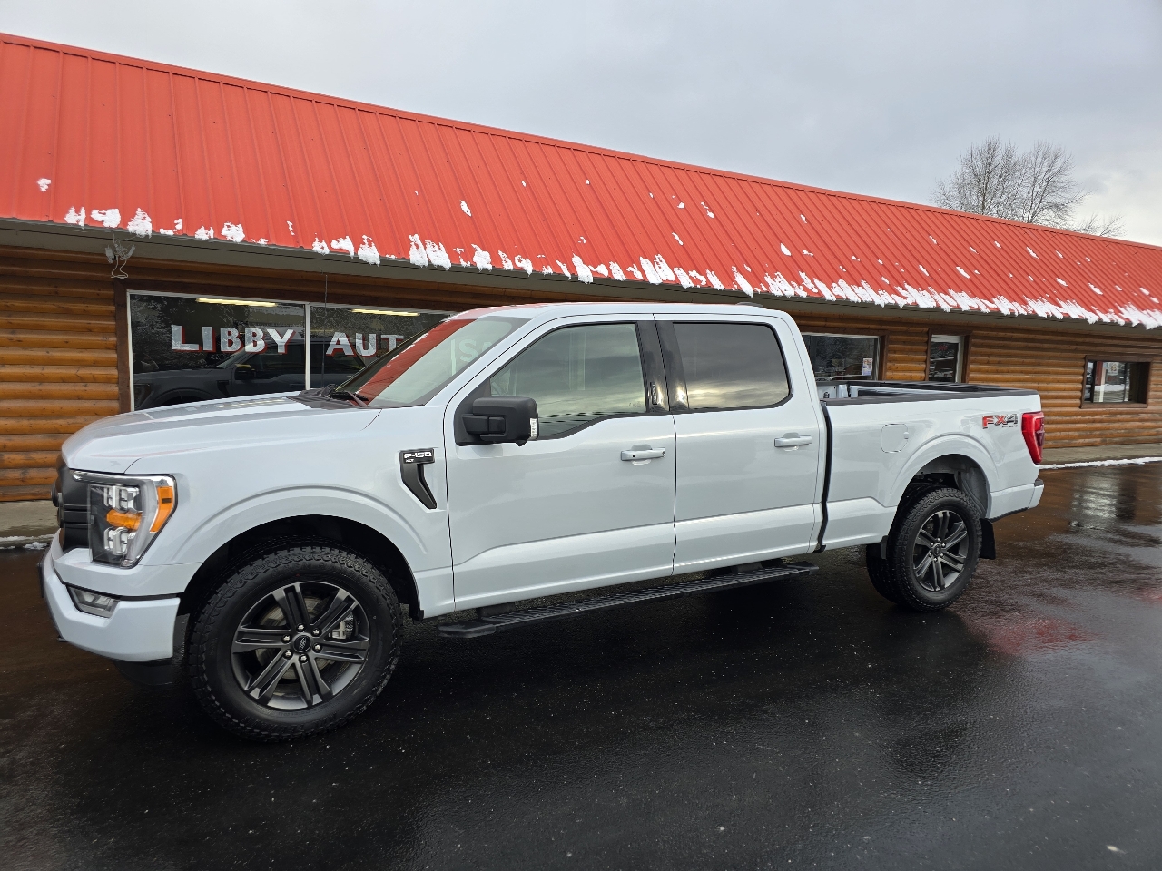 2022 Ford F-150 4WD SuperCrew 145" FX4