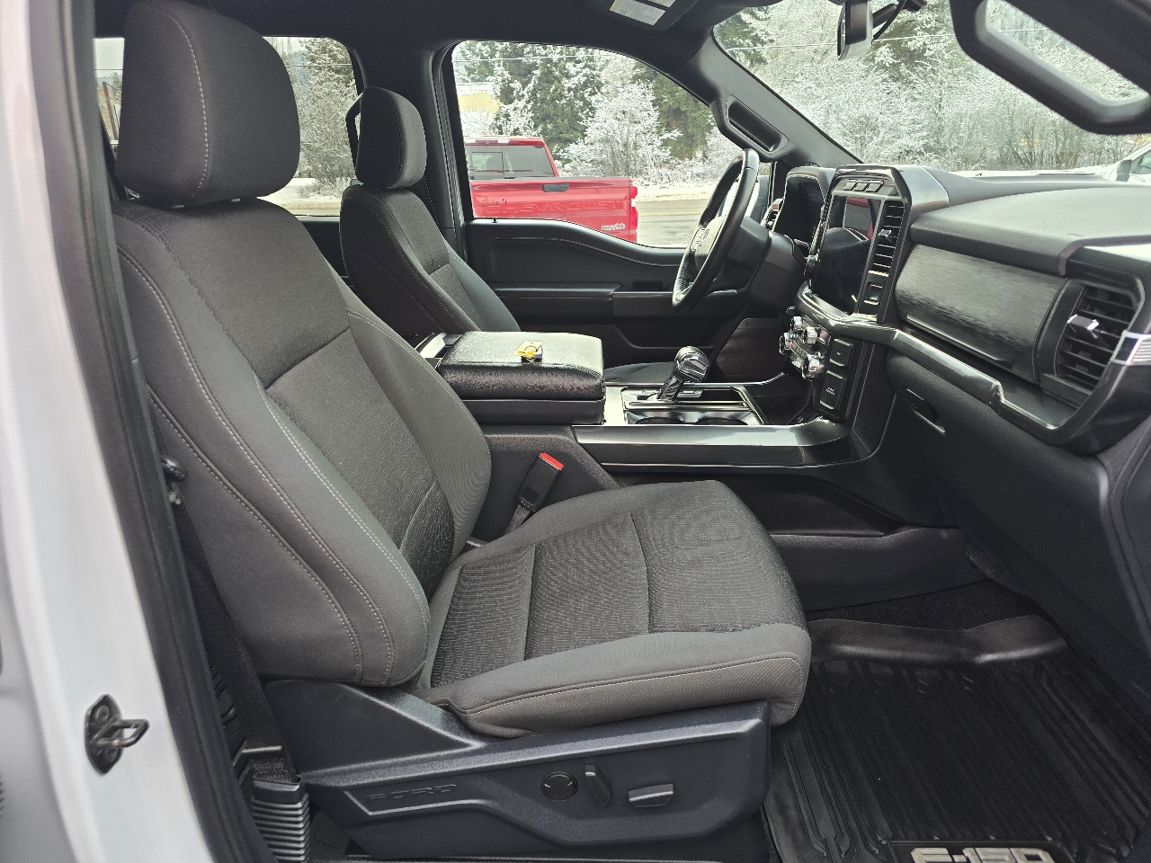 Ford F-150 4WD SuperCrew 145" FX4 2022