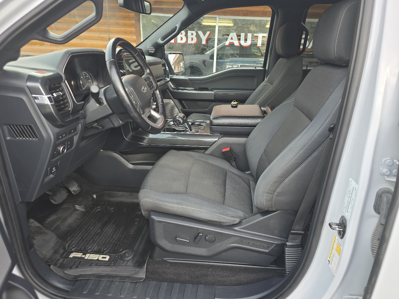 Ford F-150 4WD SuperCrew 145" FX4 2022