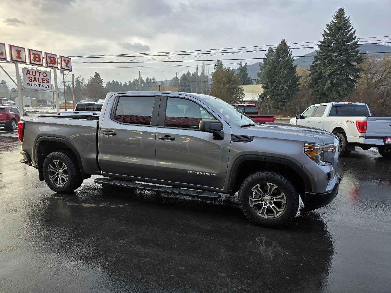 GMC Sierra 1500 4WD Crew Cab 147" 2019