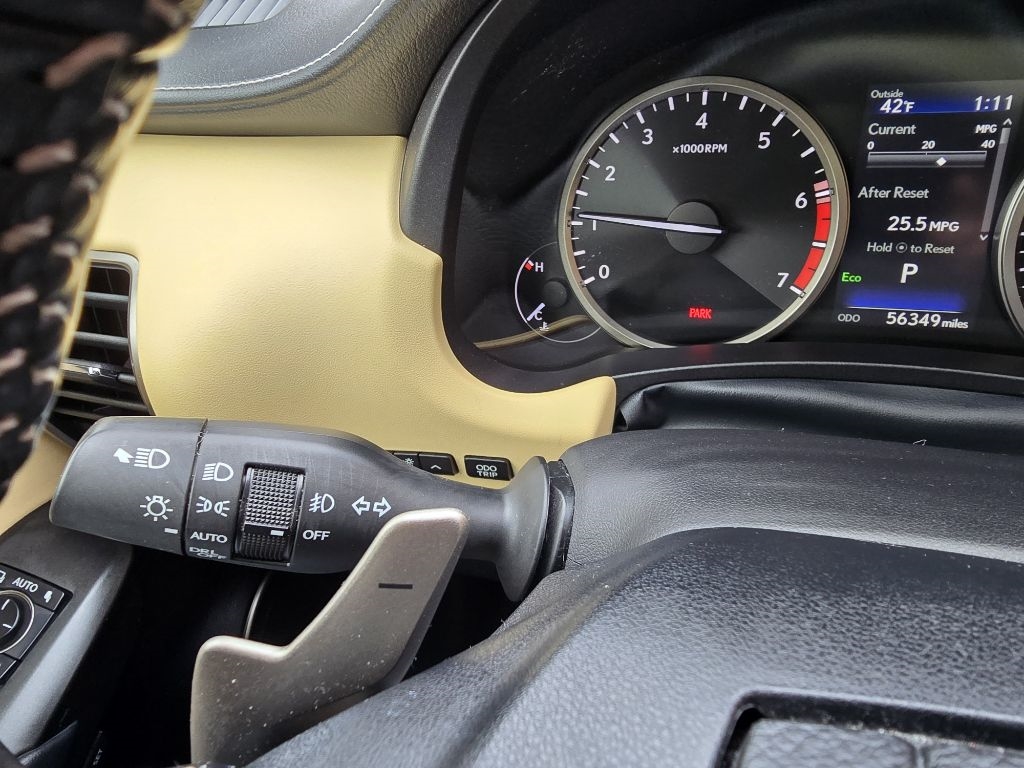 Lexus NX NX 300 Luxury AWD 2021