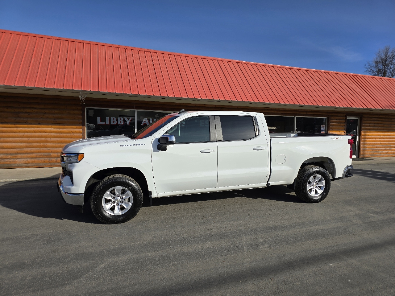 2023 Chevrolet Silverado 1500 4WD Crew Cab 157" LT
