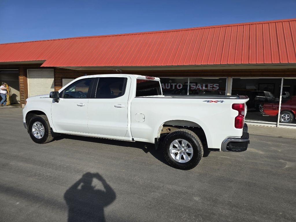 Chevrolet Silverado 1500 4WD Crew Cab 157" LT 2023