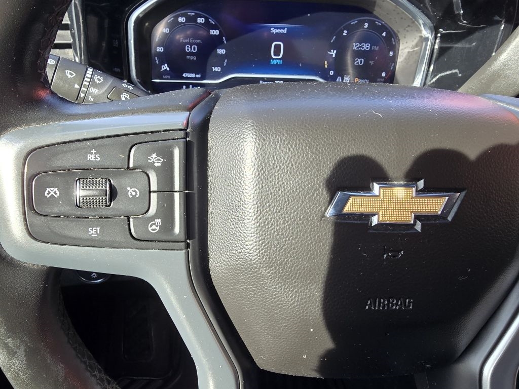 Chevrolet Silverado 1500 4WD Crew Cab 157" LT 2023