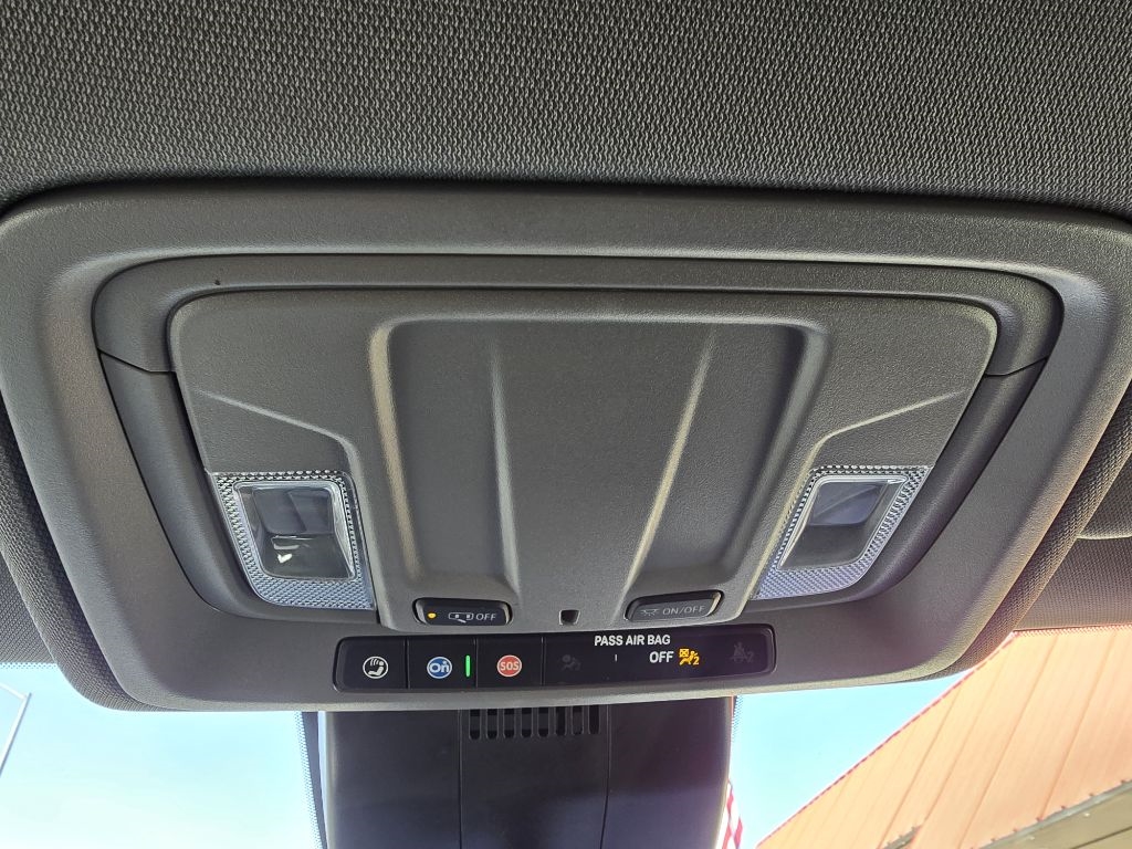 Chevrolet Silverado 1500 4WD Crew Cab 157" LT 2023