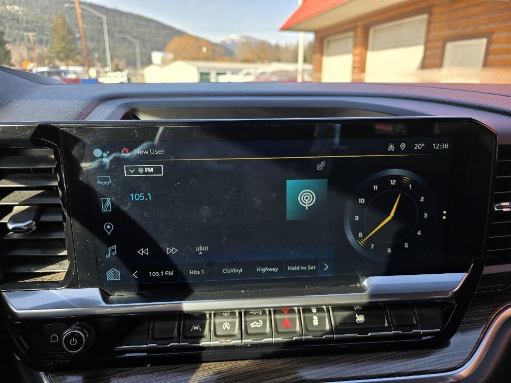 Chevrolet Silverado 1500 4WD Crew Cab 157" LT 2023