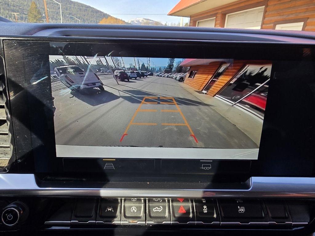 Chevrolet Silverado 1500 4WD Crew Cab 157" LT 2023