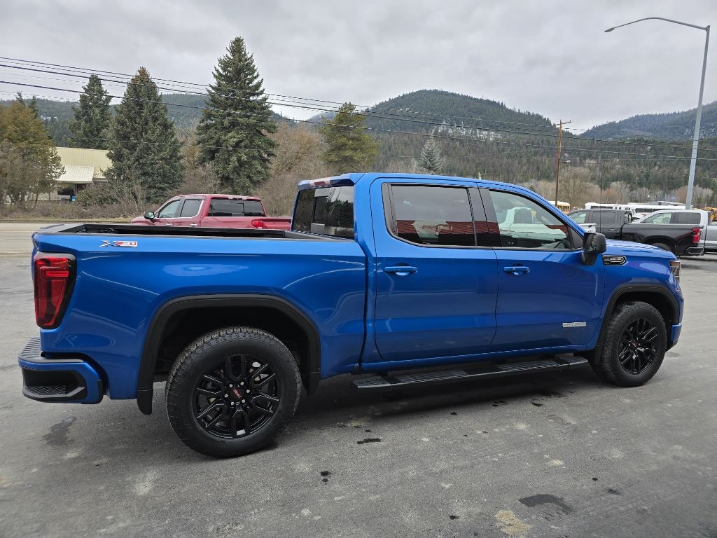 GMC Sierra 1500 4WD Crew Cab 147" Elevation 2024