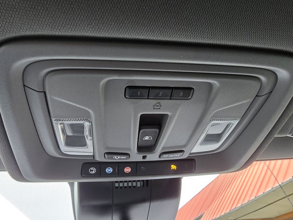 GMC Sierra 1500 4WD Crew Cab 147" Elevation 2024