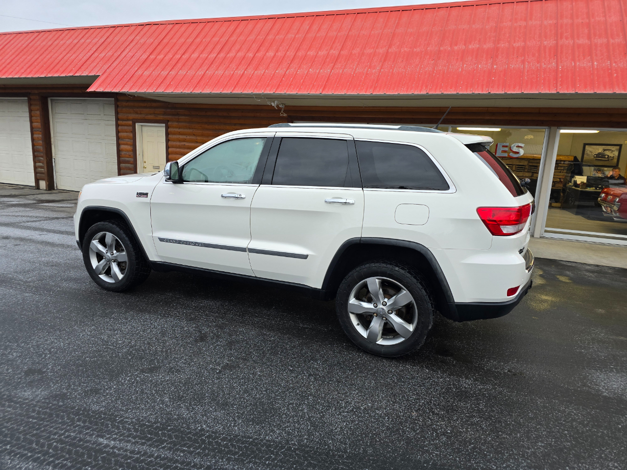 Jeep Grand Cherokee 4WD 4dr Limited 2011