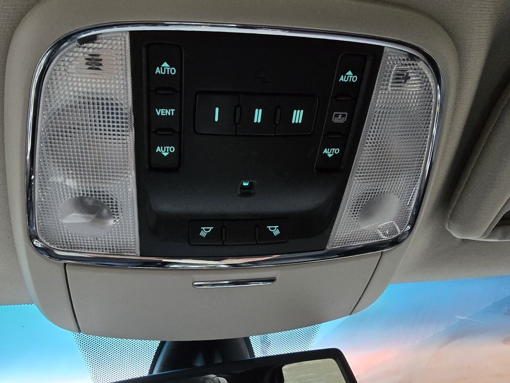 Jeep Grand Cherokee 4WD 4dr Limited 2011