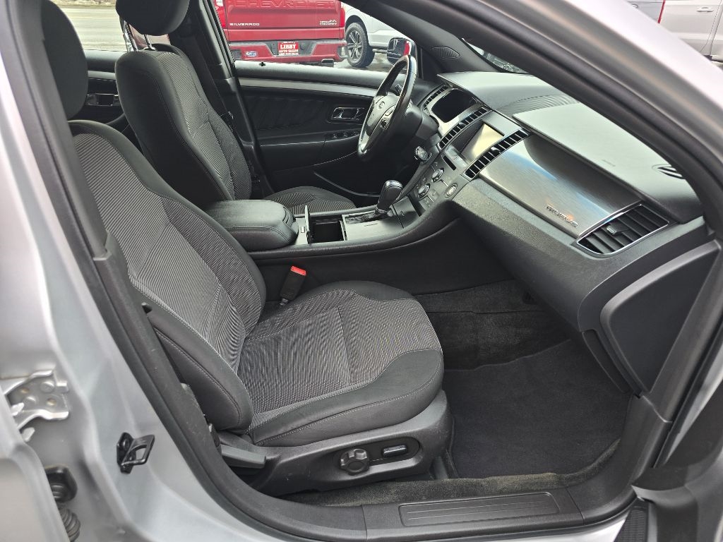 Ford Taurus 4dr Sdn SEL FWD 2013