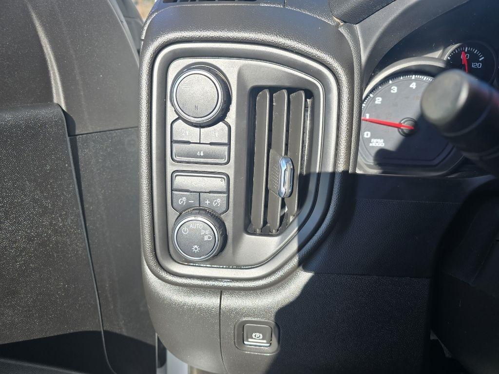 Chevrolet Silverado 2500HD 4WD Crew Cab 172" Work Truck 2023