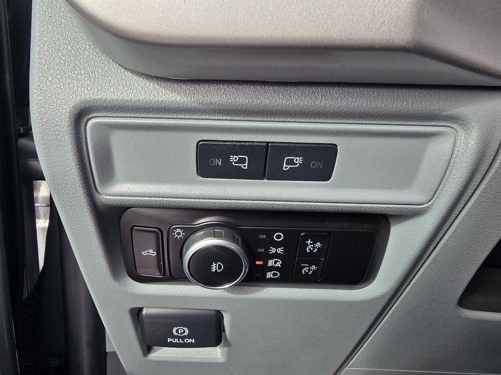 Ford F-150 XLT SuperCrew Short Box 4WD 2023