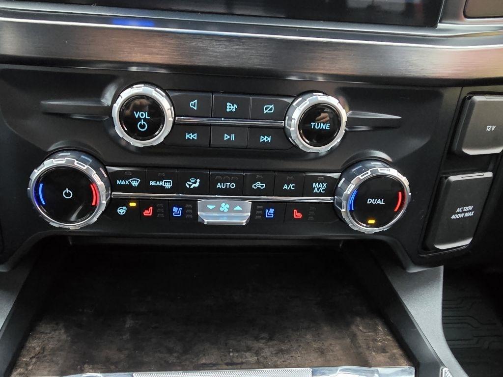 Ford Super Duty F-350 SRW Lariat 4WD Crew Cab 6.75' Box 2023