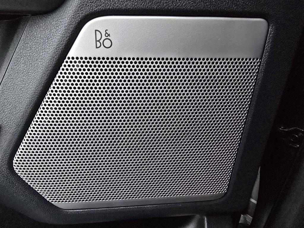 Ford Super Duty F-350 SRW Lariat 4WD Crew Cab 6.75' Box 2023