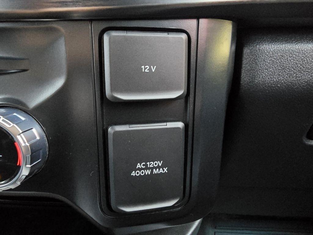 Ford Super Duty F-350 SRW Lariat 4WD Crew Cab 6.75' Box 2023