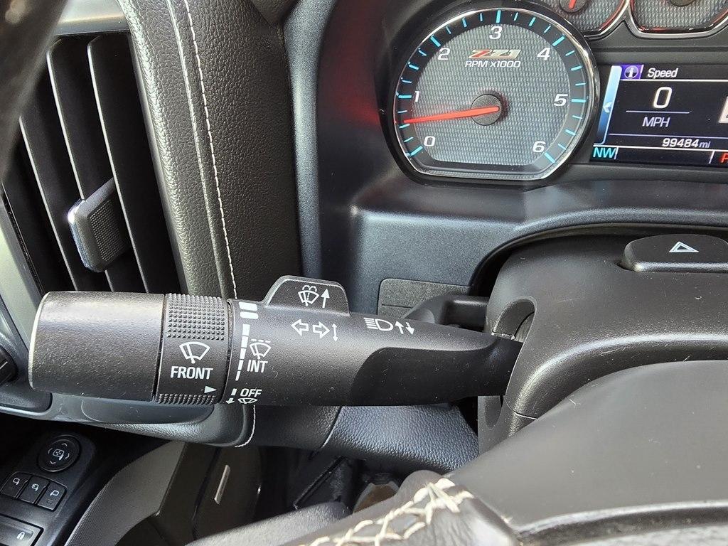 Chevrolet Silverado 1500 4WD Crew Cab 143.5" LTZ w/2LZ 2018