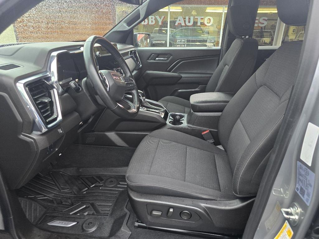 GMC Canyon 4WD Crew Cab Elevation 2024