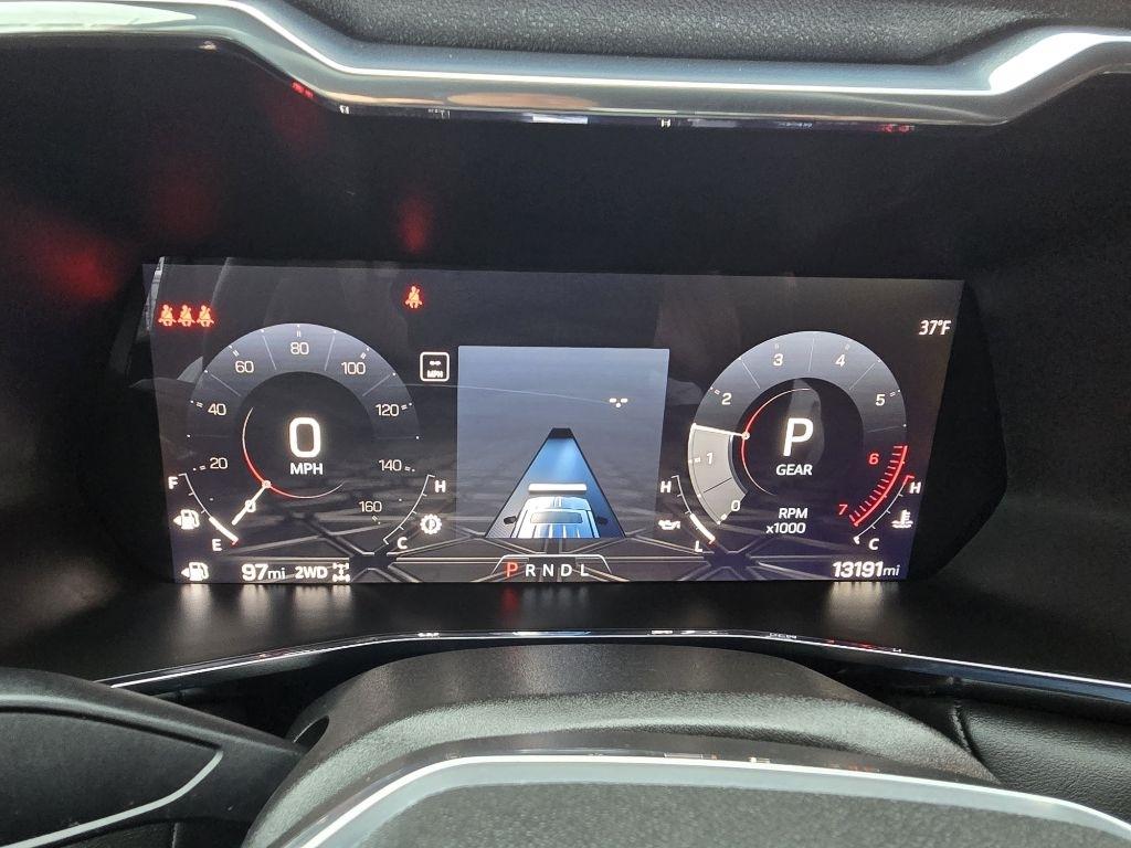 GMC Canyon 4WD Crew Cab Elevation 2024