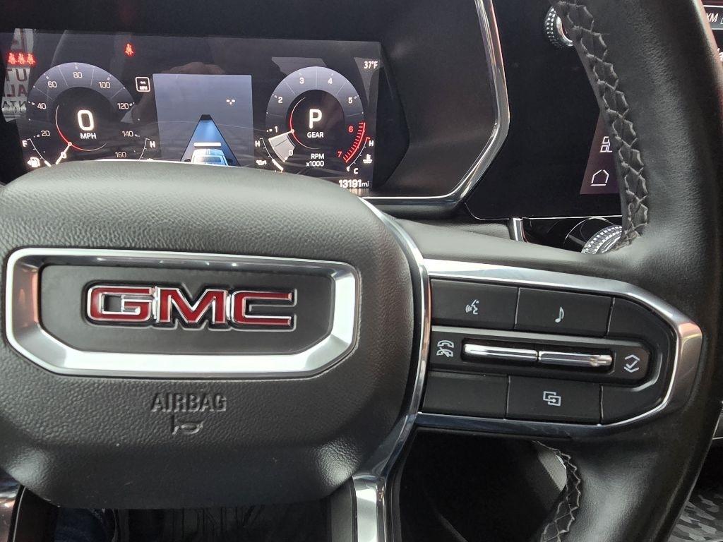 GMC Canyon 4WD Crew Cab Elevation 2024