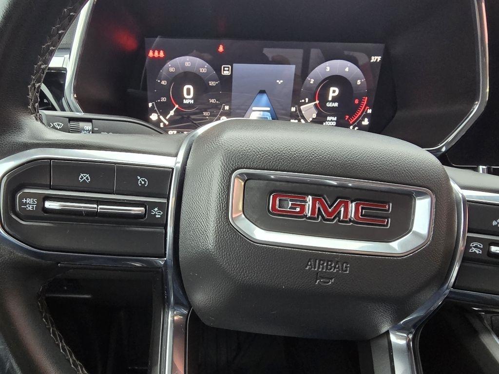 GMC Canyon 4WD Crew Cab Elevation 2024