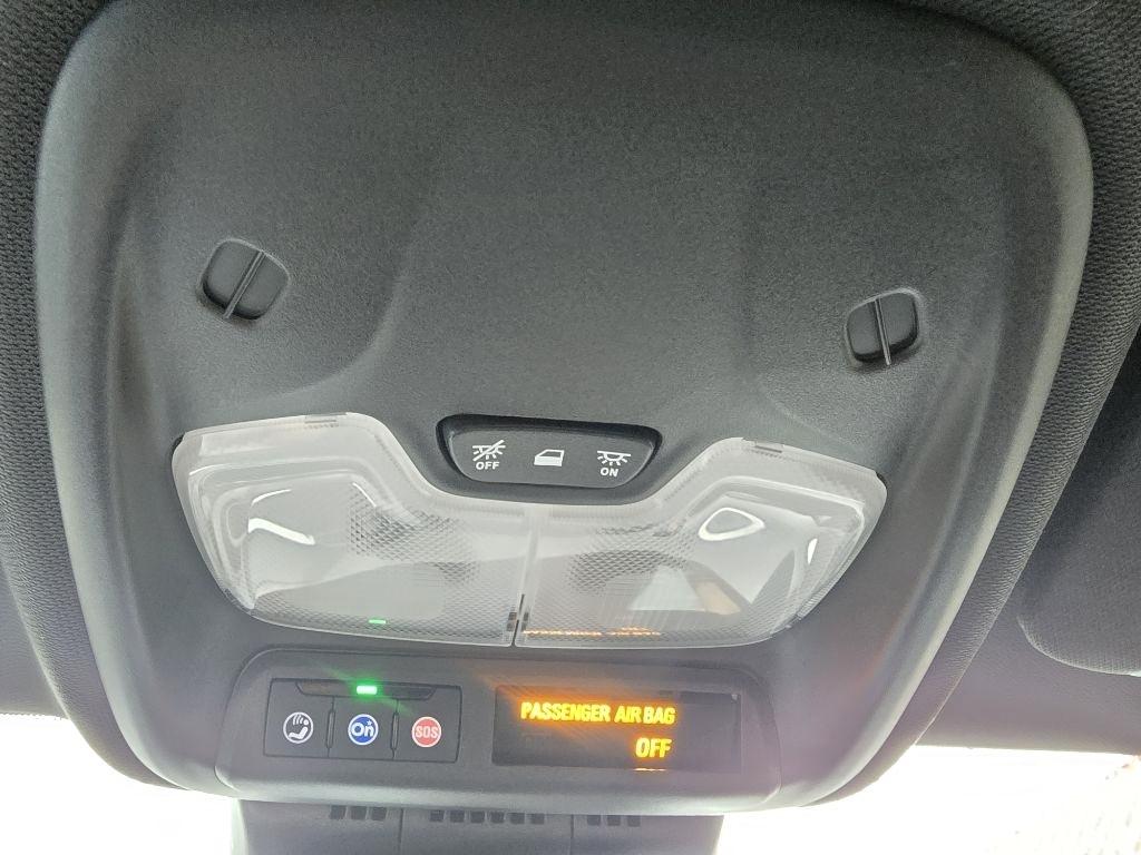 GMC Canyon 4WD Crew Cab Elevation 2024