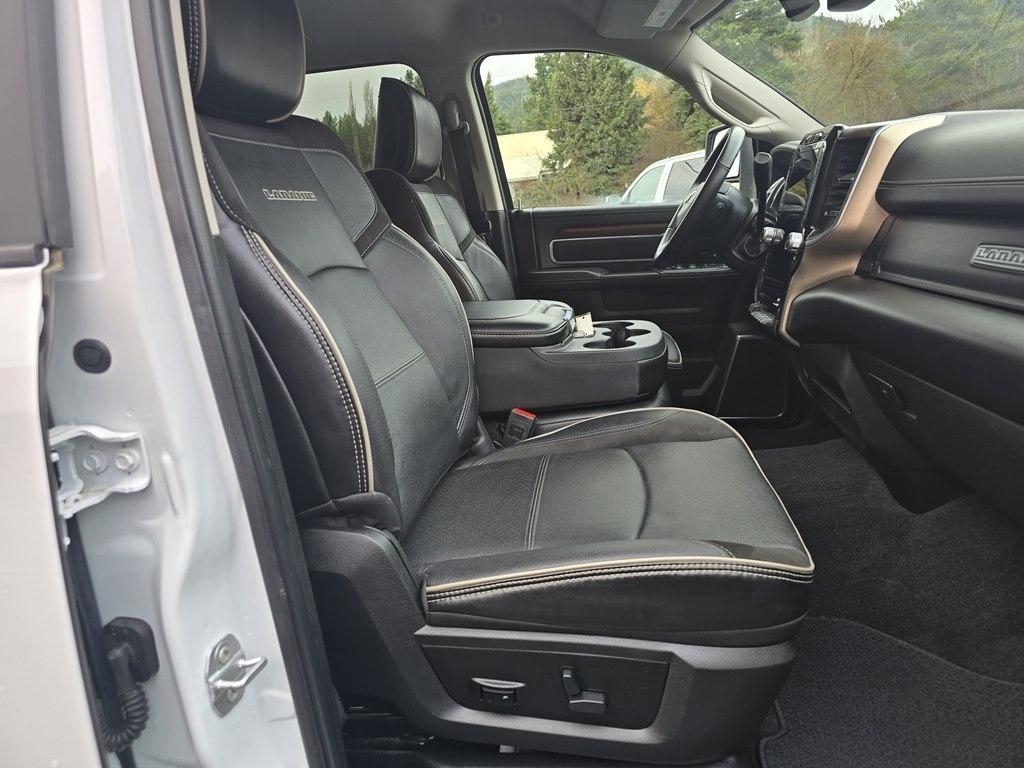 RAM 2500 Laramie 4x4 Crew Cab 6'4" Box 2024