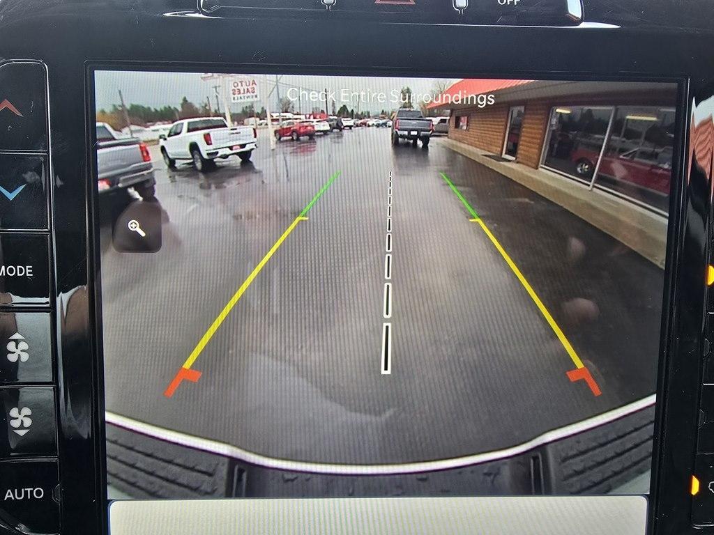 RAM 2500 Laramie 4x4 Crew Cab 6'4" Box 2024