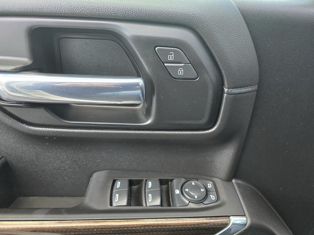 Chevrolet Silverado 1500 4WD Crew Cab 157" LT 2021