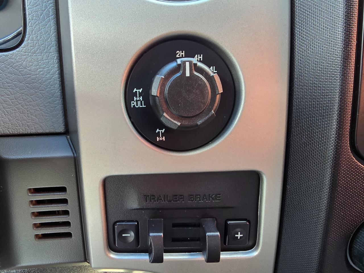 Ford F-150 4WD SuperCrew 139" XLT 2013